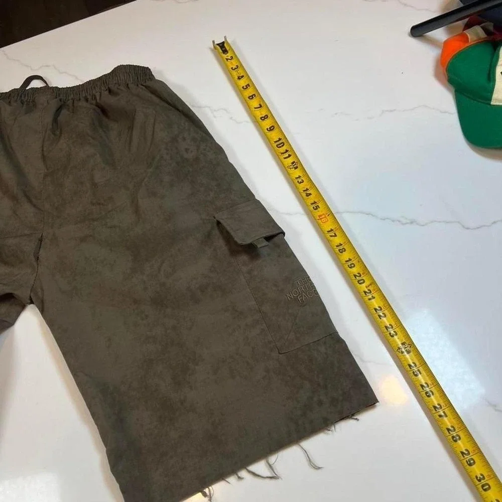 The North Face Distressed Cargo Shorts Brown Raw Hem Gorpcore Streetwear